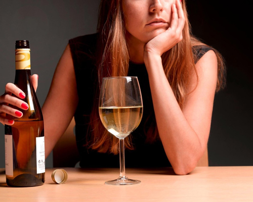 Анонимное лечение женского алкоголизма в Островном